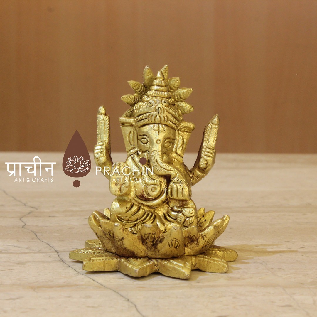 Ganesha Sitting – Prachin Art and Crafts