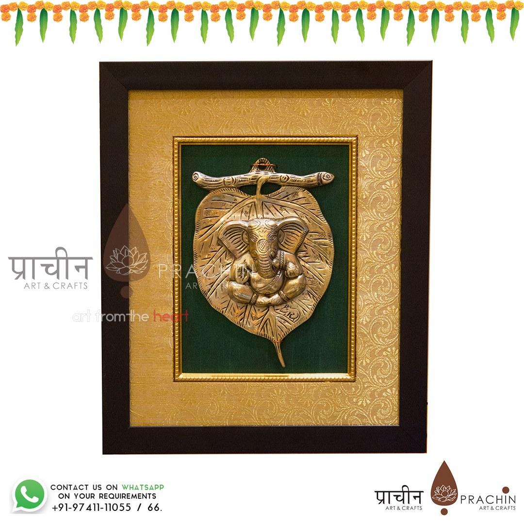 IMG_0789 Brass Ganesha Silk Frame